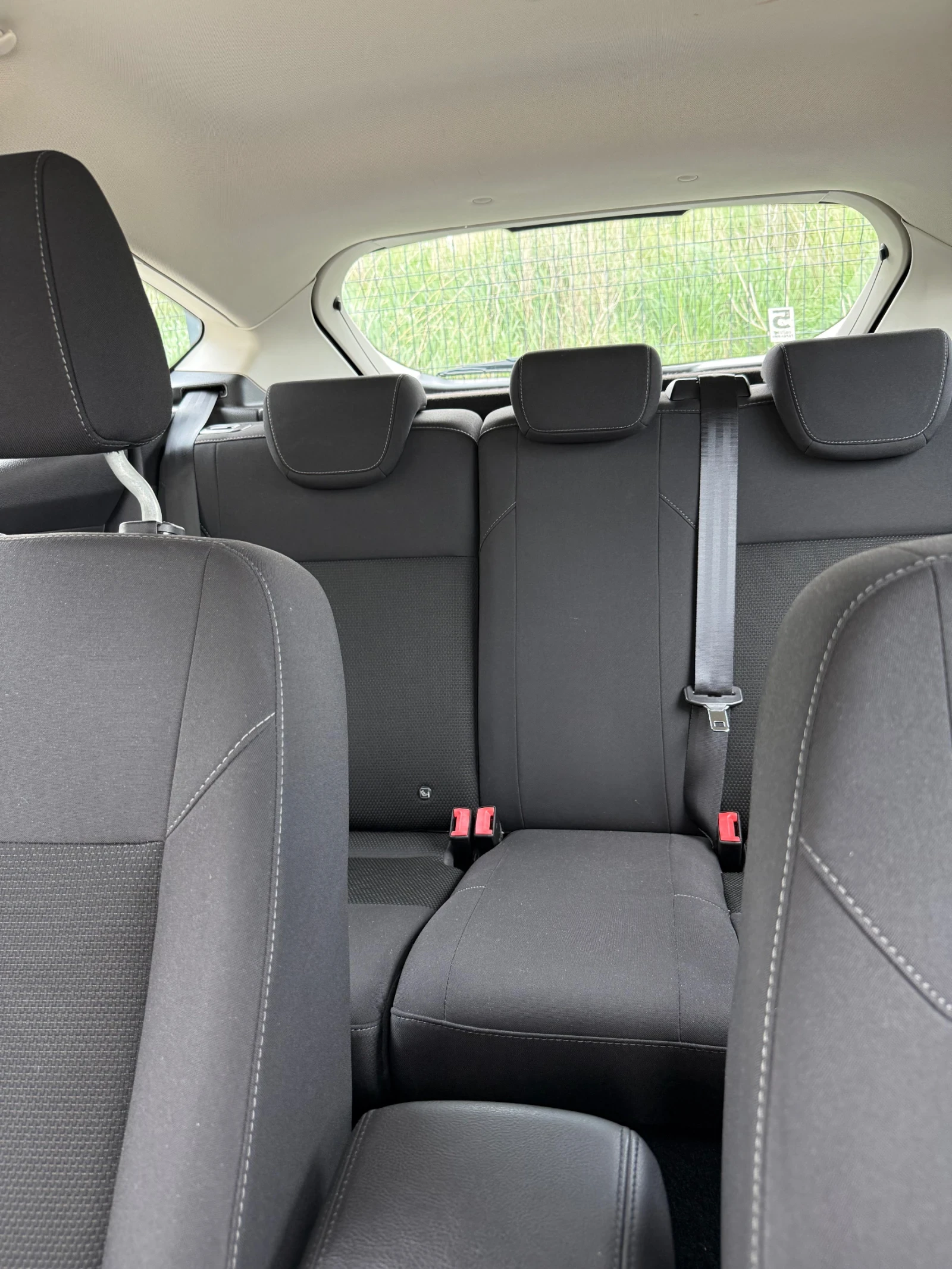 Ford Focus EcoBoost 125 PS M6, снимка 11 - Автомобили и джипове - 54360504