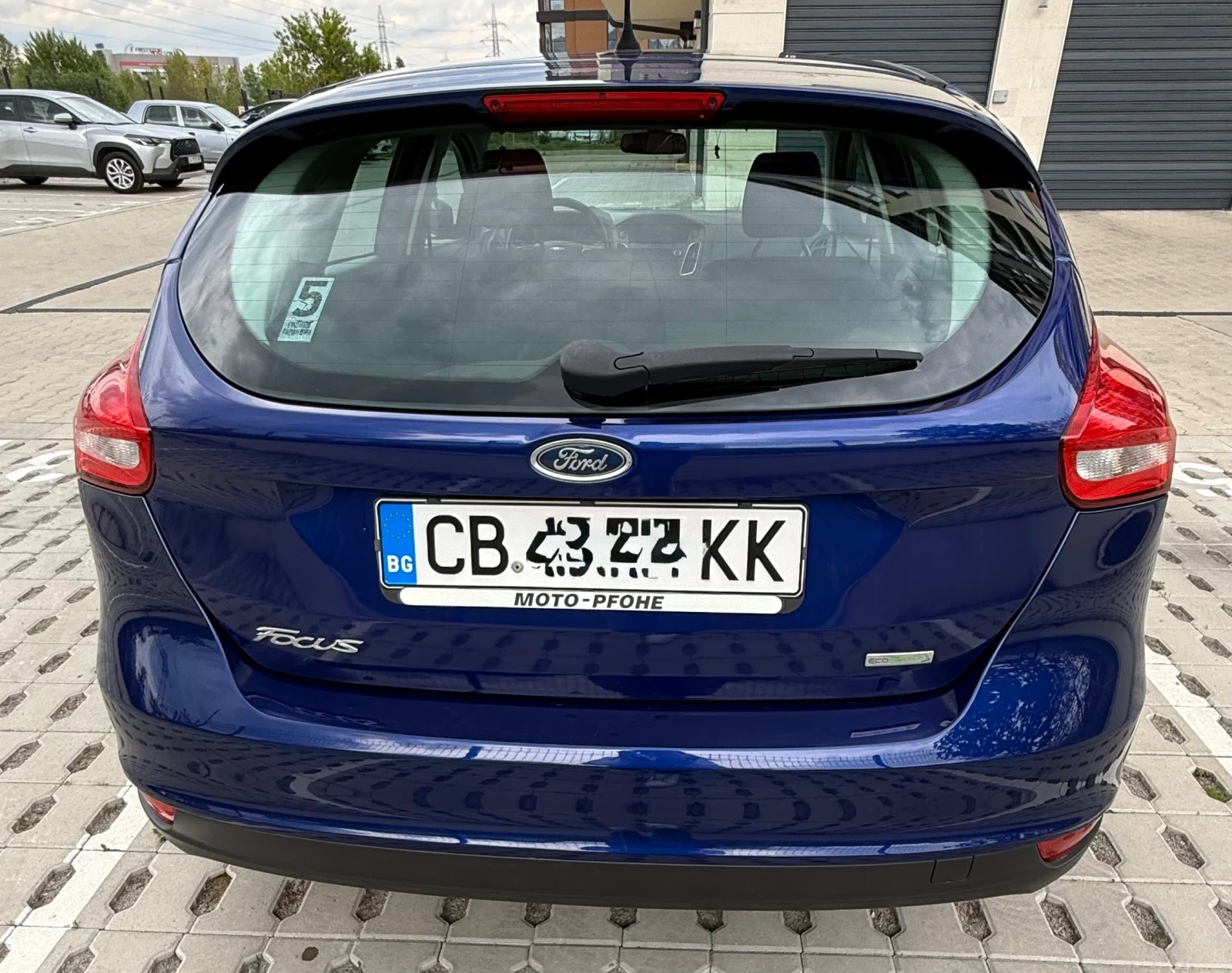 Ford Focus EcoBoost 125 PS M6, снимка 3 - Автомобили и джипове - 54360504