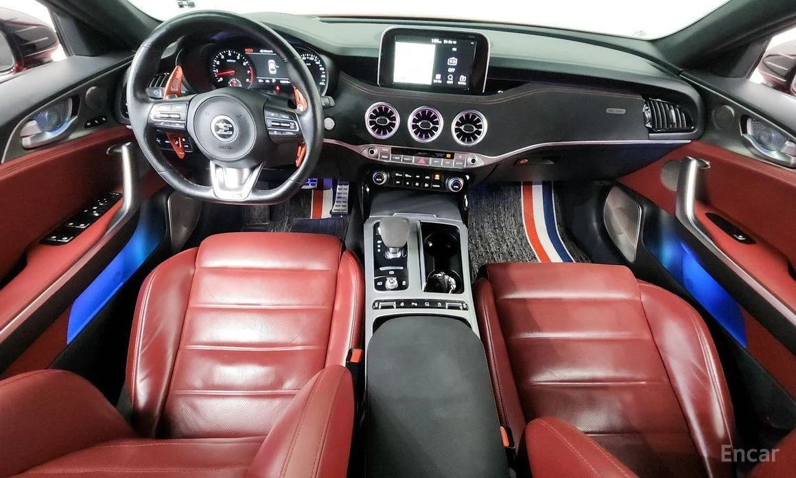 Kia Stinger, снимка 7 - Автомобили и джипове - 54541525