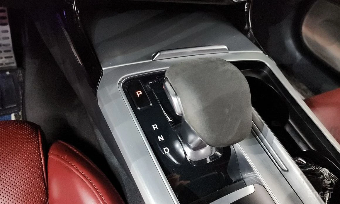 Kia Stinger, снимка 9 - Автомобили и джипове - 54541525