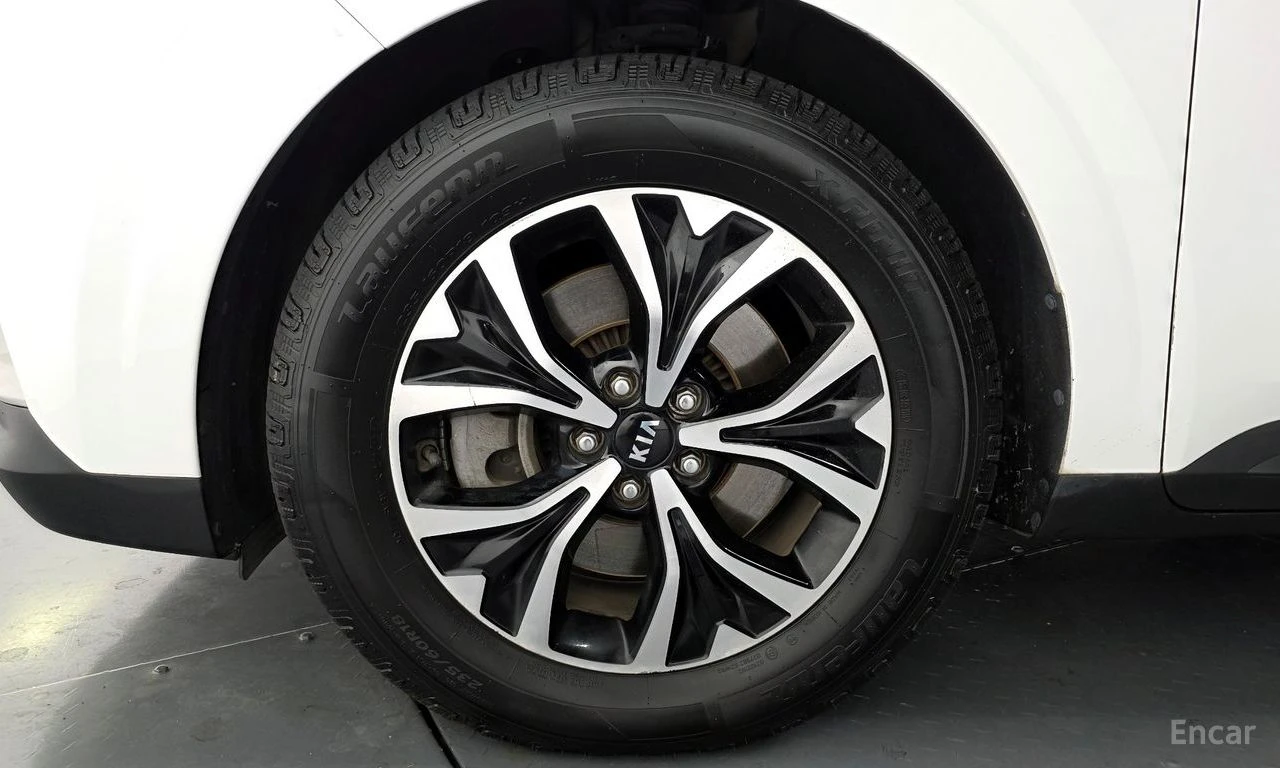 Kia Carnival Prestige* DISTRONIC* ПОДГРЕВ* ОБУДХВАНЕ* , снимка 5 - Автомобили и джипове - 54871053