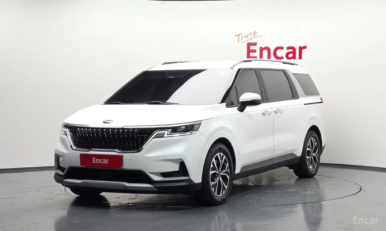 Kia Carnival Prestige* DISTRONIC* ПОДГРЕВ* ОБУДХВАНЕ* 
