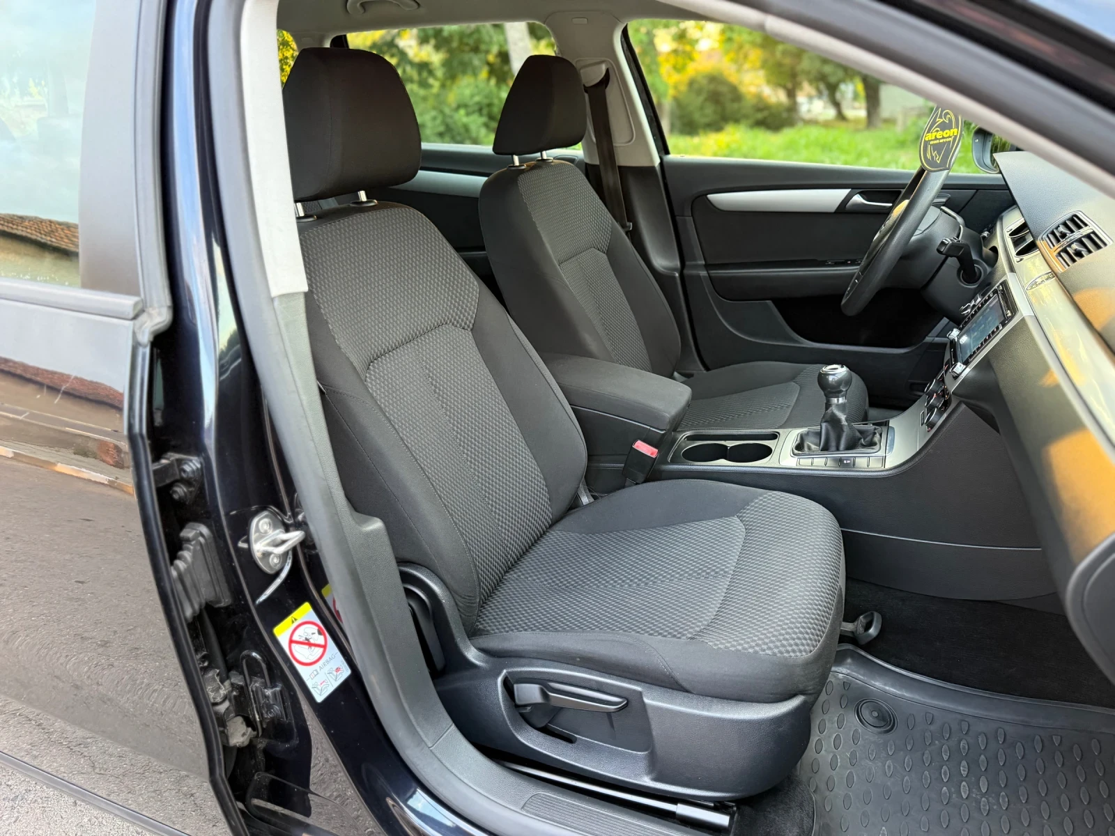 VW Passat VII, снимка 13 - Автомобили и джипове - 55140906