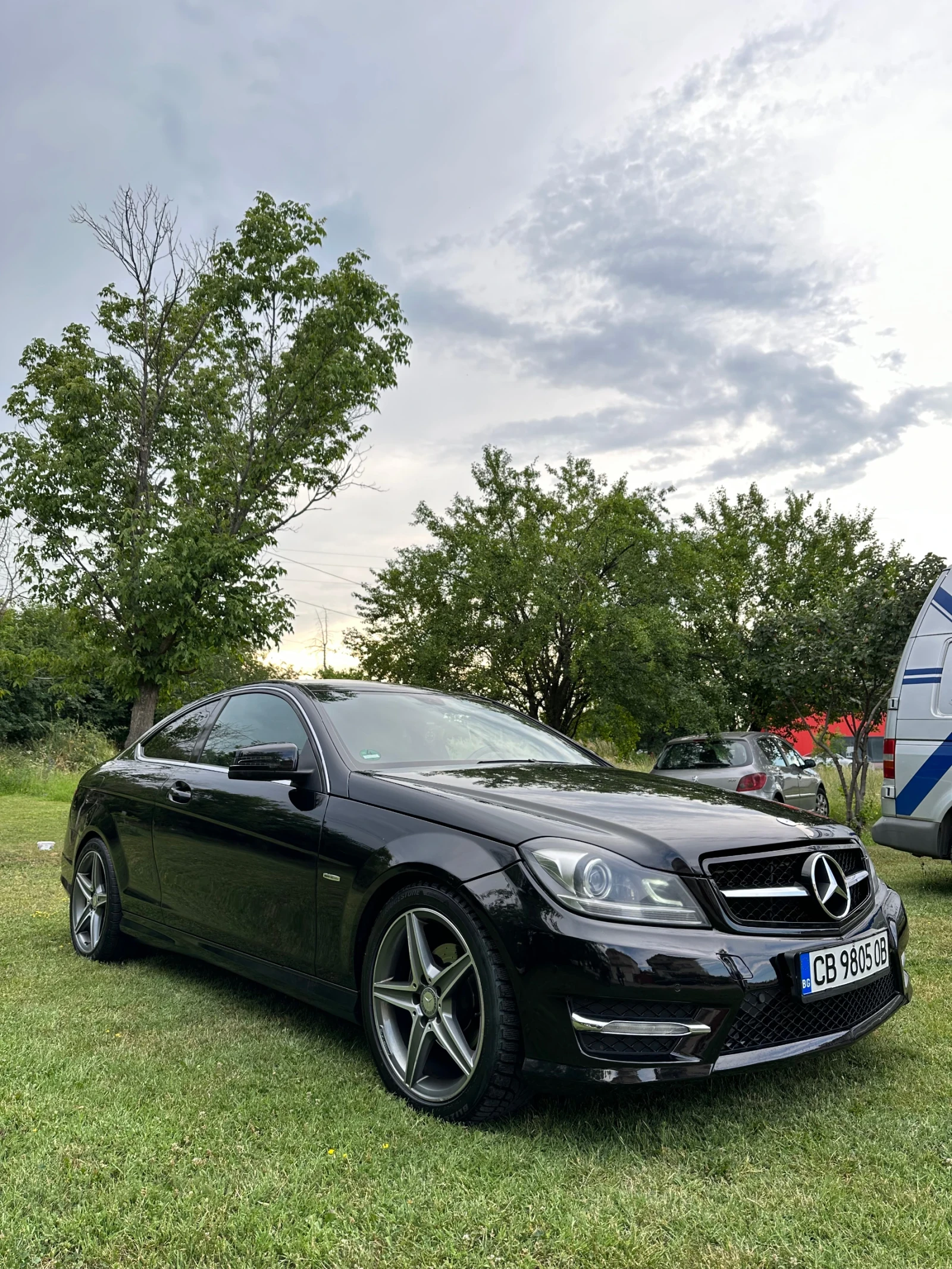 Mercedes-Benz C 220, снимка 6 - Автомобили и джипове - 55238235