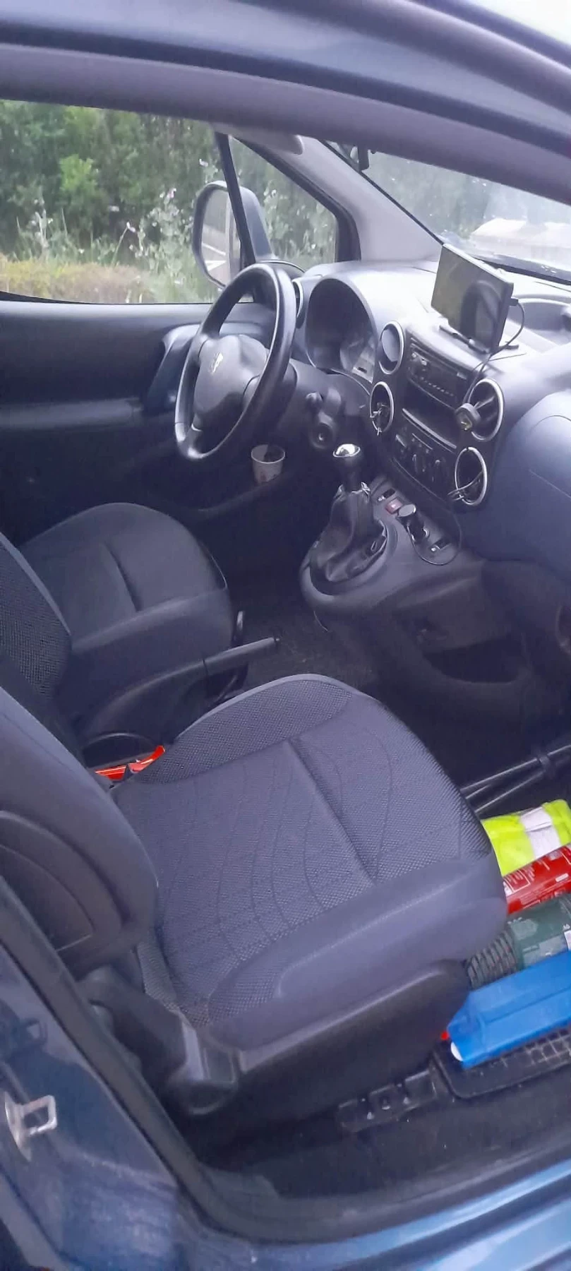 Peugeot Partner, снимка 5 - Автомобили и джипове - 55275257