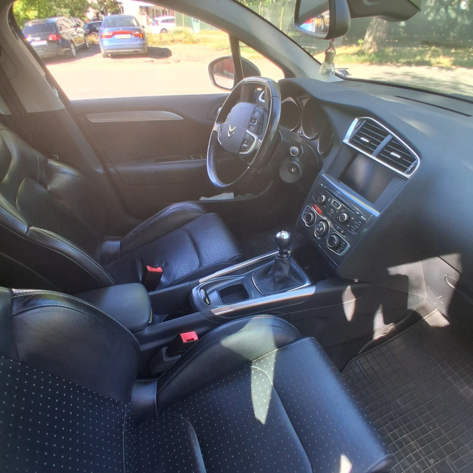 Citroen C4 Exclusive, снимка 8 - Автомобили и джипове - 55592736