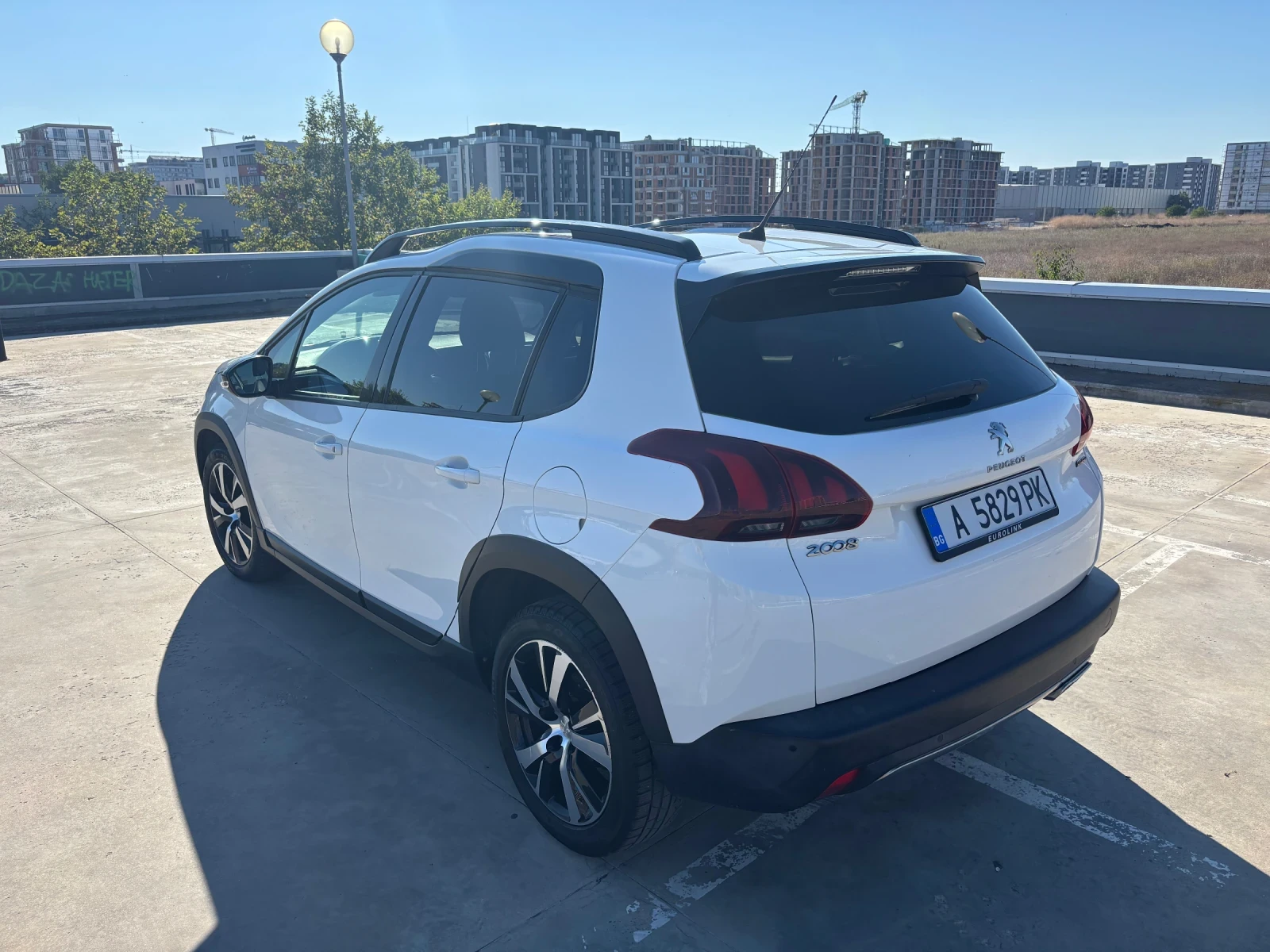 Peugeot 2008, снимка 3 - Автомобили и джипове - 55777071