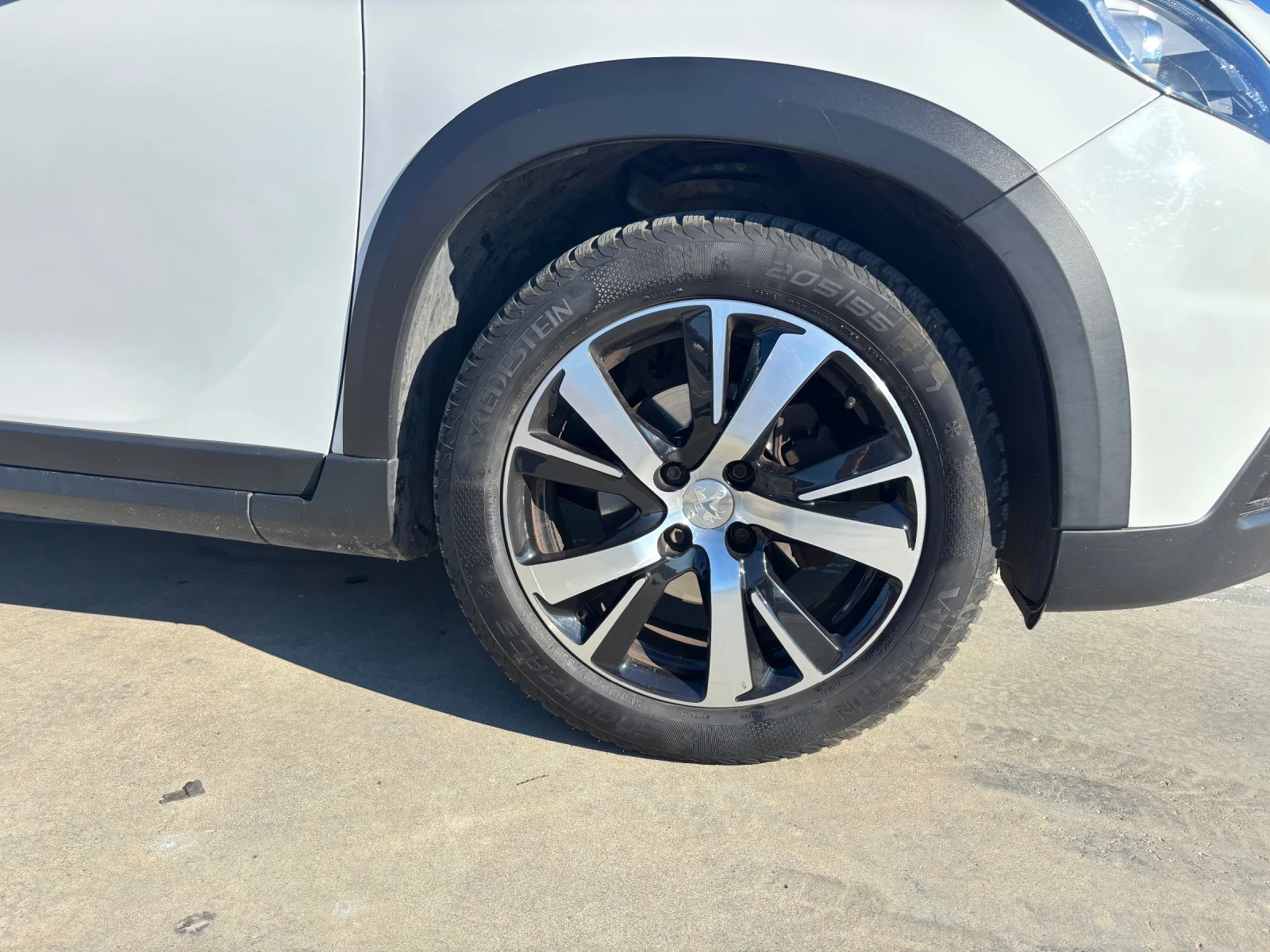Peugeot 2008, снимка 5 - Автомобили и джипове - 55777071
