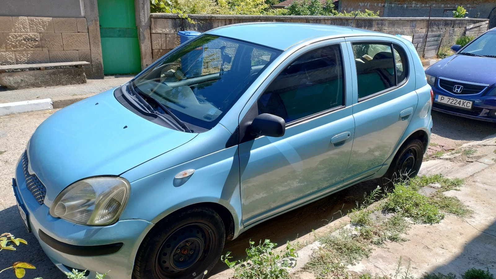 Toyota Yaris 1.0 VVT-i, снимка 3 - Автомобили и джипове - 55855024