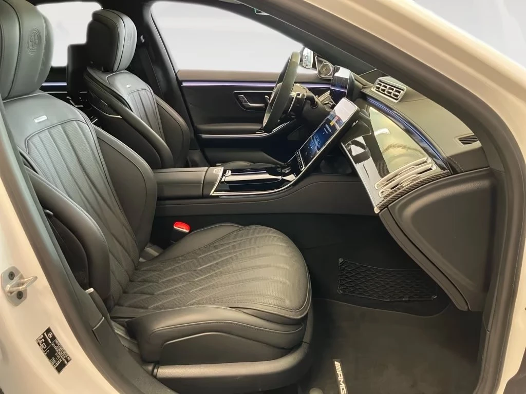 Mercedes-Benz S 63 AMG E-PERFORMANCE/ CARBON/ NIGHT/ BURM 4D/ EXECUTIVE /, снимка 13 - Автомобили и джипове - 55884589