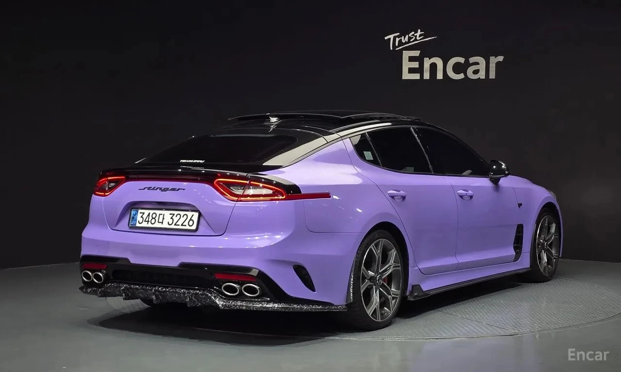 Kia Stinger 3.3 Turbo AWD | АВТОФИНАНСИРАНЕ, снимка 2 - Автомобили и джипове - 56122344