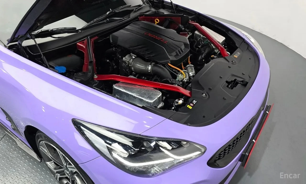 Kia Stinger 3.3 Turbo AWD | АВТОФИНАНСИРАНЕ, снимка 6 - Автомобили и джипове - 56122344