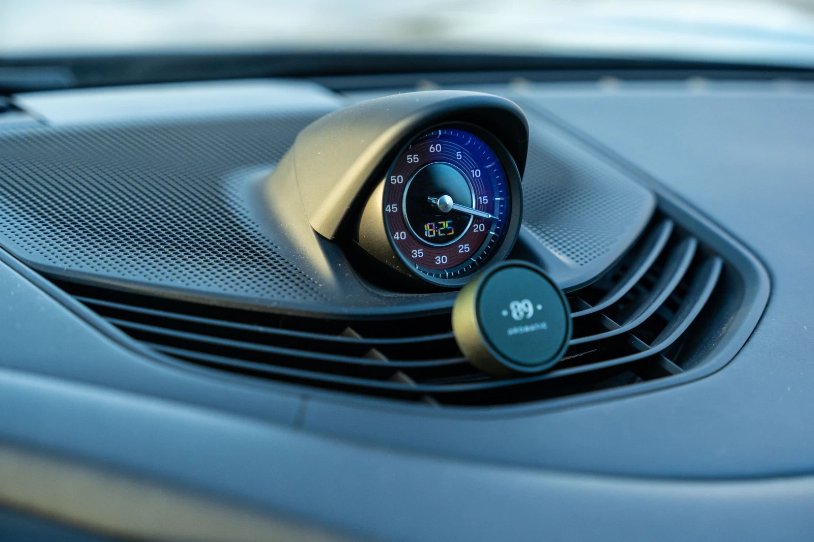 Porsche Taycan Turbo s Porsche approved ����� �������� �������� | Mobile.bg � ����������� 11
