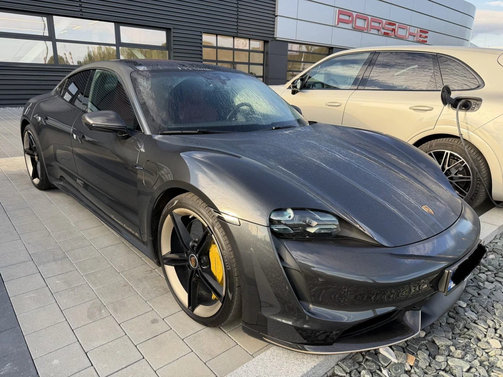 Porsche Taycan Turbo s Porsche approved ����� �������� ������� | Mobile.bg � ����������� 3
