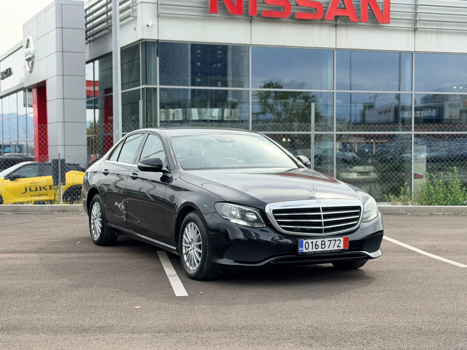 Mercedes-Benz E 220 Лизинг през Уникредит по 230 евро