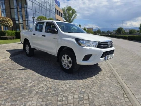 Toyota Hilux 2.4D 4X4 72 000 KM, снимка 3
