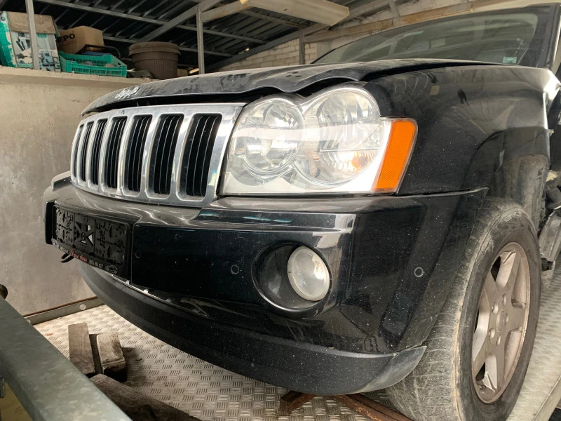 Jeep Grand cherokee 3, 0 CRDI, снимка 1 - Автомобили и джипове - 43017762