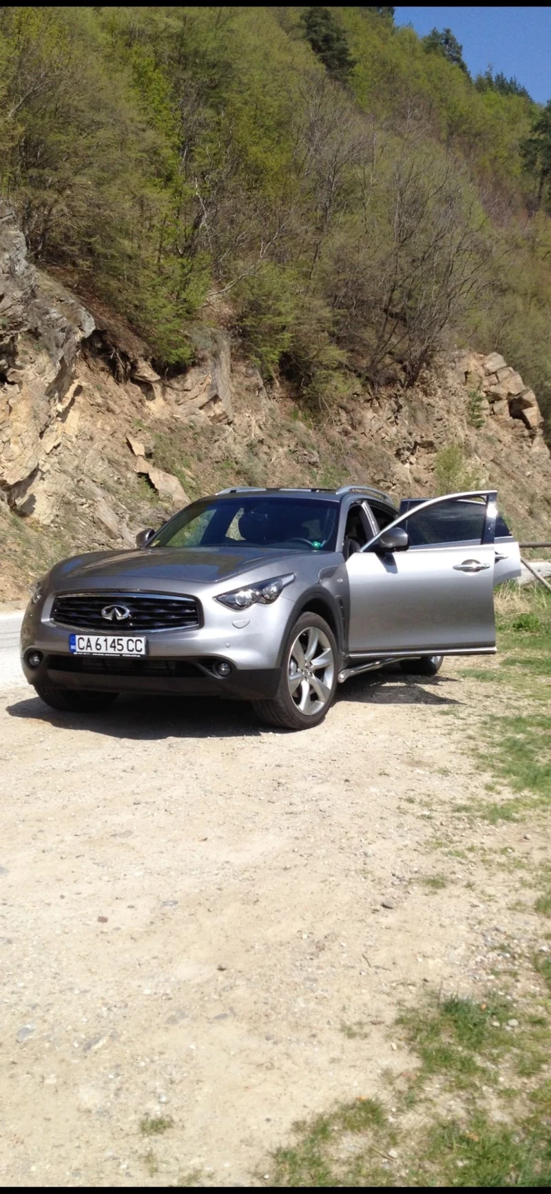 Infiniti Fx 30 S, снимка 3 - Автомобили и джипове - 48084458