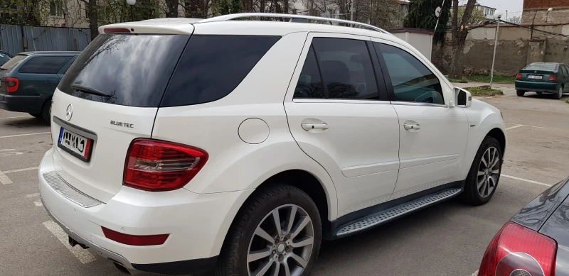 Mercedes-Benz ML 350 Grand edition, BLUETEC , снимка 3 - Автомобили и джипове - 48646284