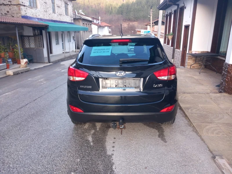 Hyundai IX35, снимка 2 - Автомобили и джипове - 49498210