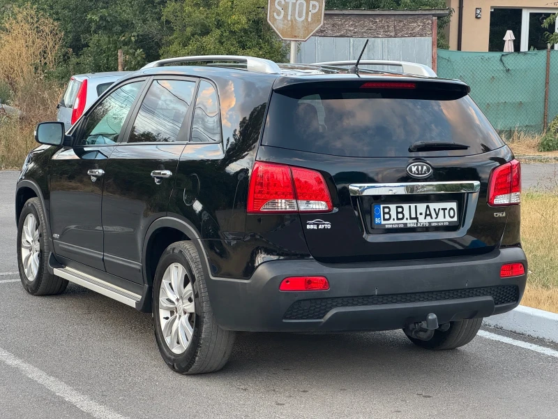 Kia Sorento 2.2CRDi 4x4 Автоматик K-Go, снимка 4 - Автомобили и джипове - 51205795