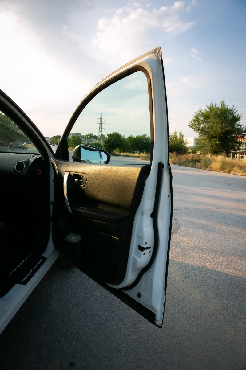 Nissan Qashqai + 2, снимка 9 - Автомобили и джипове - 52140906