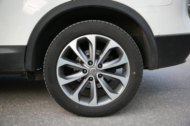 Nissan Qashqai + 2, снимка 14 - Автомобили и джипове - 52140906