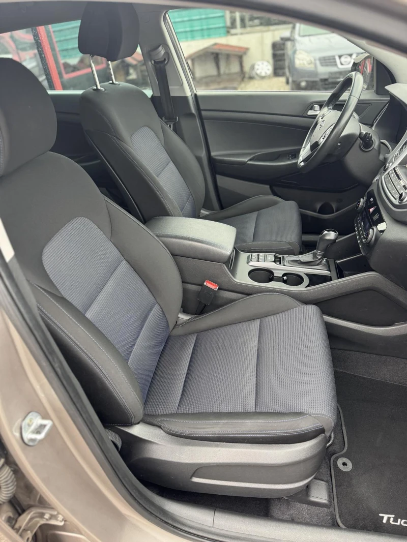 Hyundai Tucson 1.7CRDI 16V, снимка 10 - Автомобили и джипове - 51962911