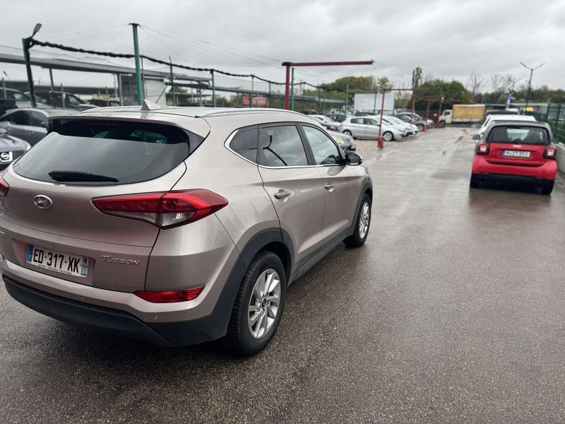 Hyundai Tucson 1.7CRDI 16V, снимка 4 - Автомобили и джипове - 51962911