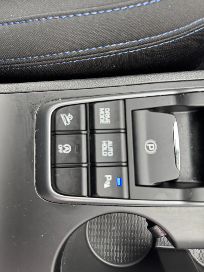 Hyundai Tucson 1.7CRDI 16V, снимка 15 - Автомобили и джипове - 51962911