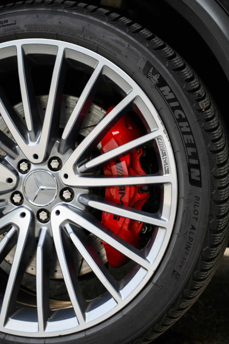 Mercedes-Benz GLC AMG 63S V8 BiTurbo 4Matic 9G Panorama LED NAVI, снимка 7 - Автомобили и джипове - 52554428