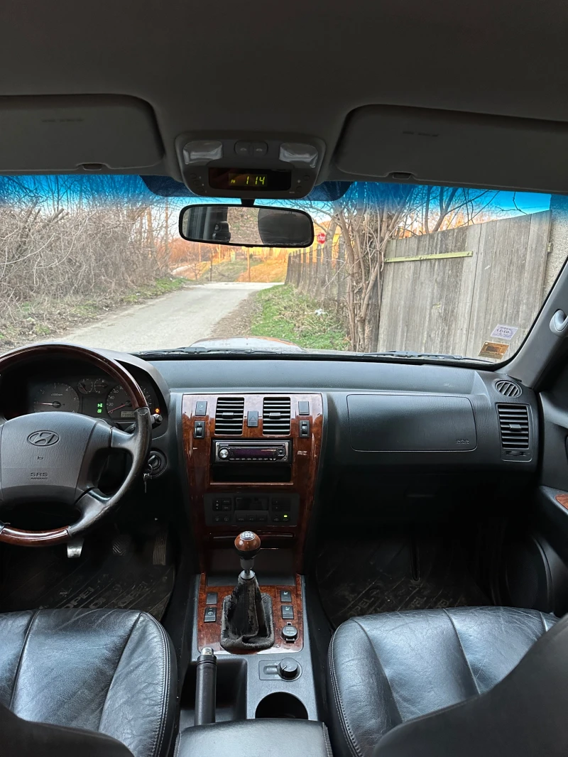 Hyundai Terracan, снимка 11 - Автомобили и джипове - 52974823