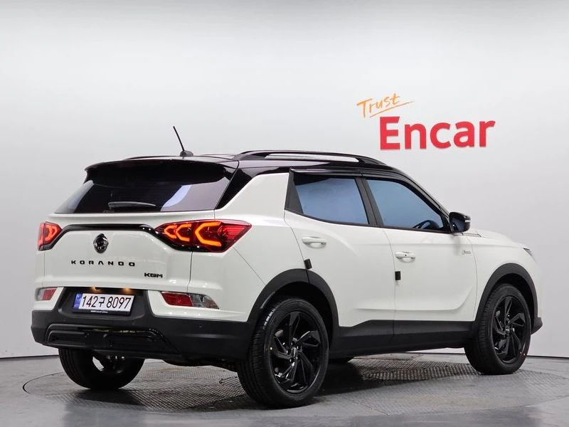 SsangYong Korando 1.5 4WD C7 Black Edition| 163к.с.| ВКЛ.ТЕХНОТЕСТ, снимка 2 - Автомобили и джипове - 55277429
