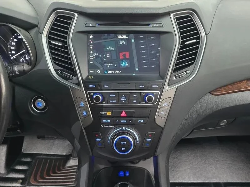 Hyundai Santa fe, снимка 12 - Автомобили и джипове - 56689169
