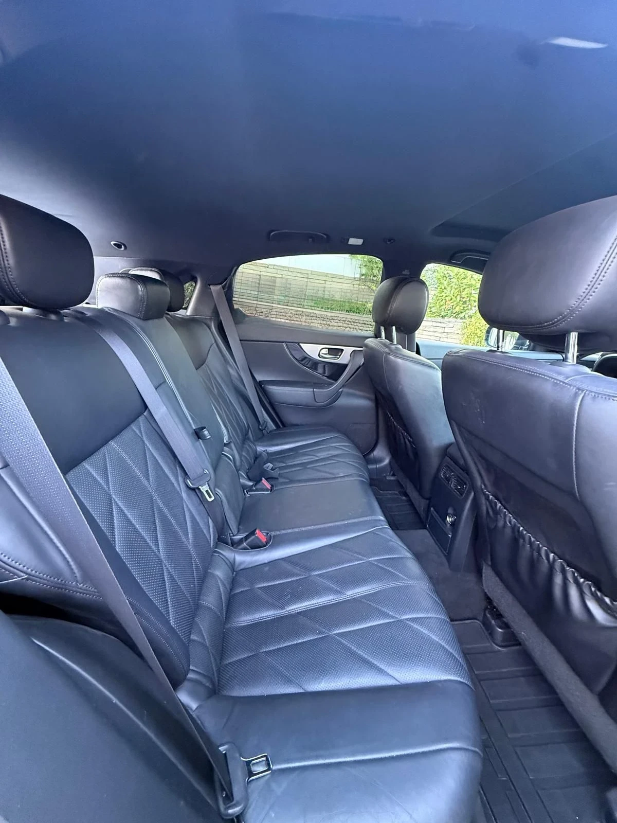 Infiniti Fx 30 S, снимка 7 - Автомобили и джипове - 54877500