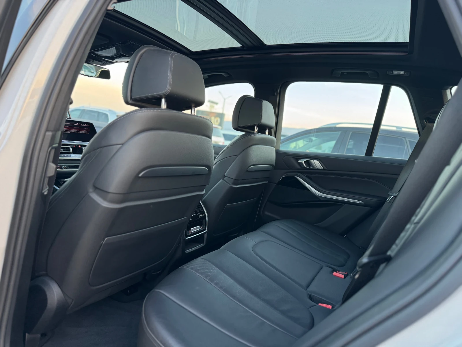 BMW X5 3.0d x-drive M sport, снимка 11 - Автомобили и джипове - 53798228