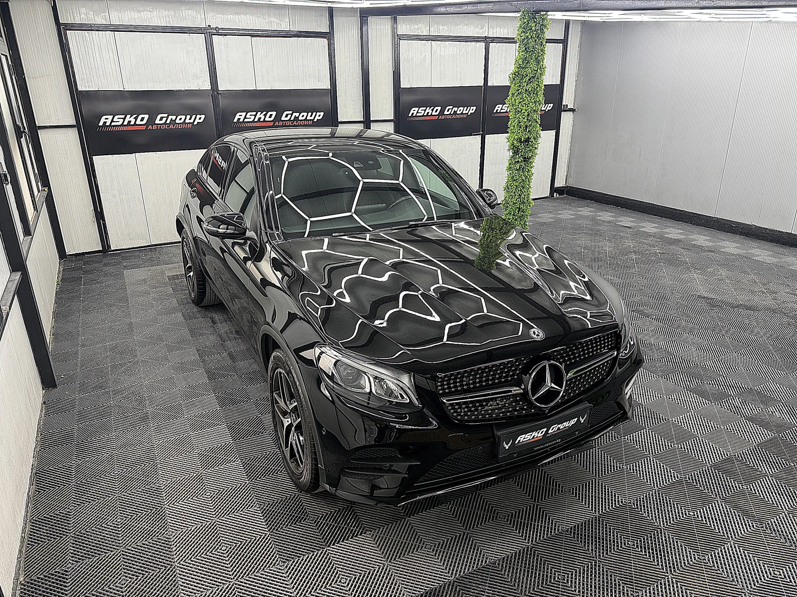 Mercedes-Benz GLC 250 Kupe/AMG-line/4-Matic/DIGITAL/GERM СОБСТВЕН ЛИЗИНГ, снимка 7 - Автомобили и джипове - 54227513