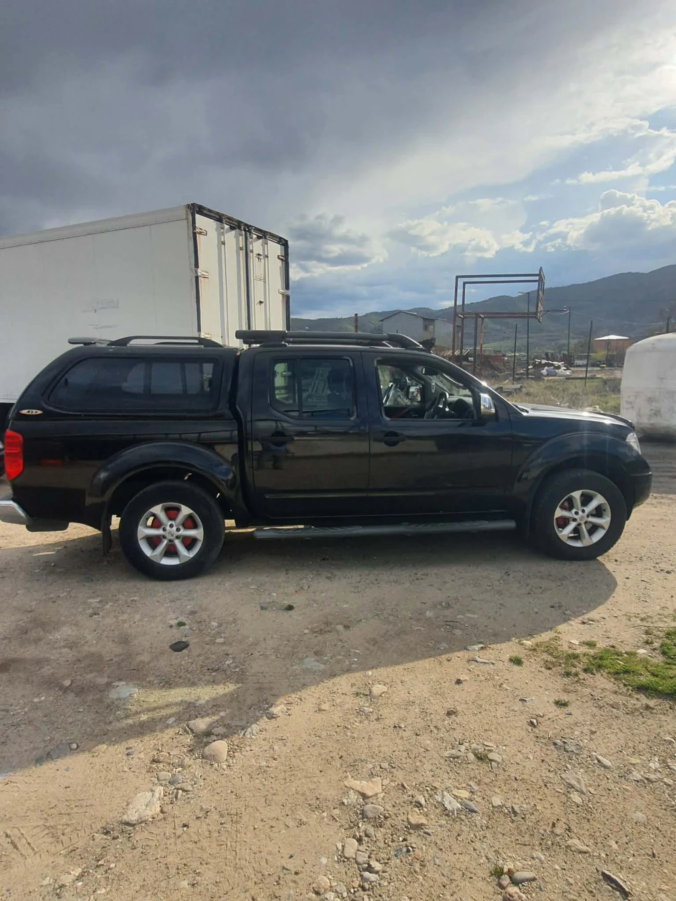 Nissan Navara, снимка 3 - Автомобили и джипове - 54578654