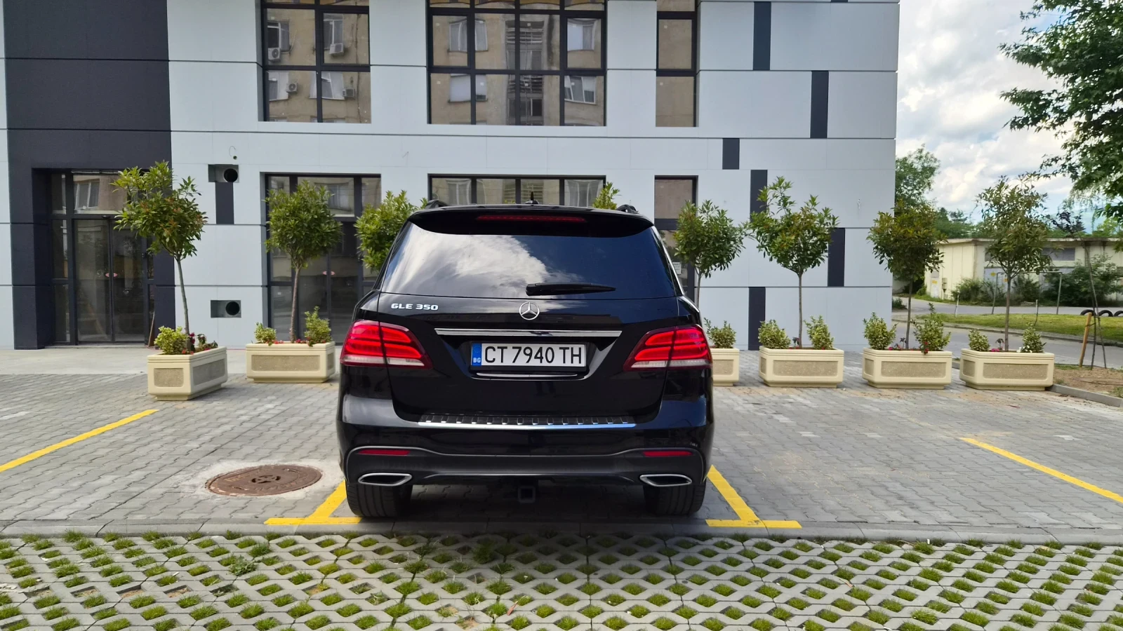 Mercedes-Benz GLE 350 Напълно ОБСЛУЖЕН, снимка 6 - Автомобили и джипове - 55108665