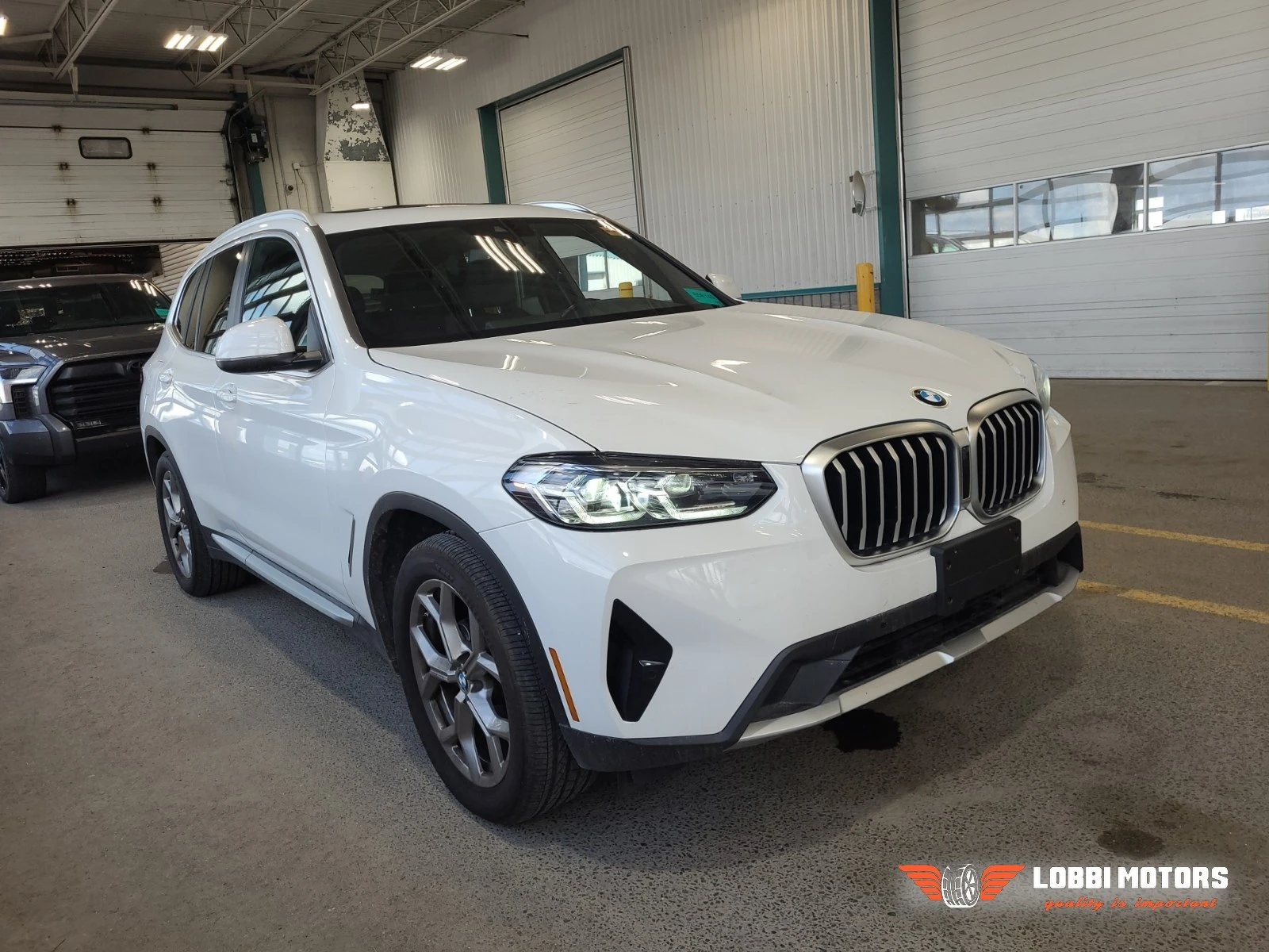 BMW X3, снимка 2 - Автомобили и джипове - 56025280