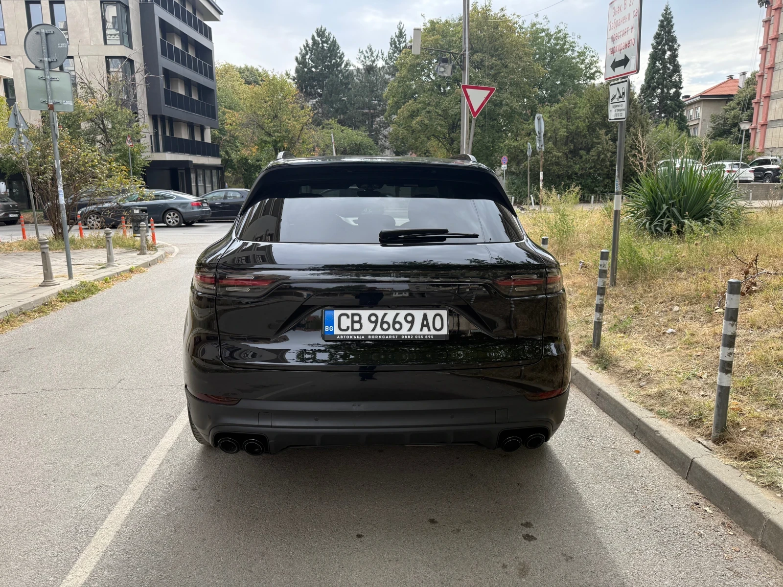 Porsche Cayenne E Hybrid , снимка 6 - Автомобили и джипове - 56257544