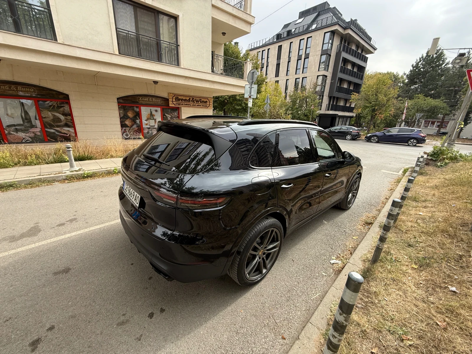 Porsche Cayenne E Hybrid , снимка 5 - Автомобили и джипове - 56257544