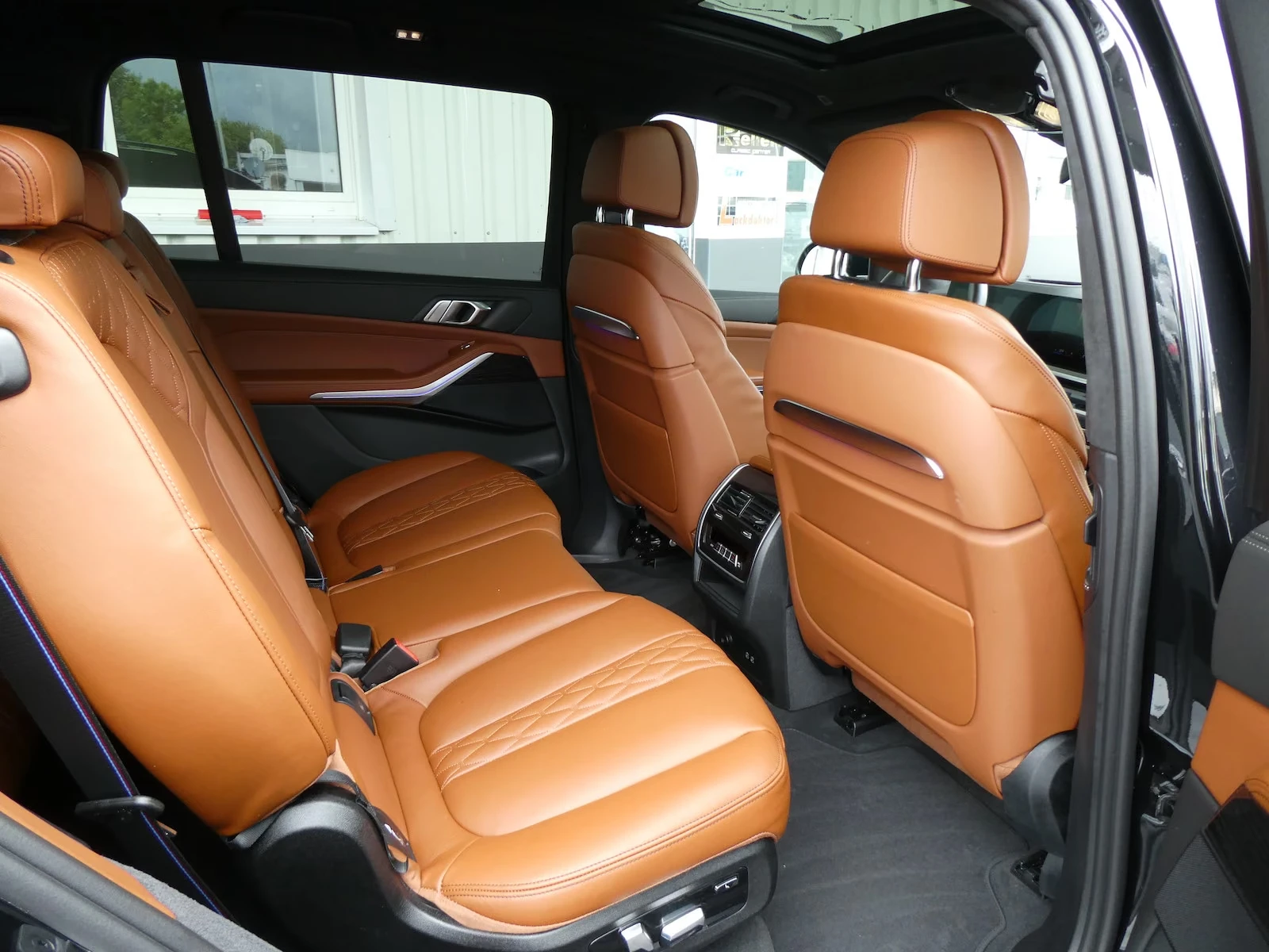 BMW X7 40i/xDrive/M-SPORT PRO/PANO/HUD/7 SEAT/ | Mobile.bg � ����������� 10