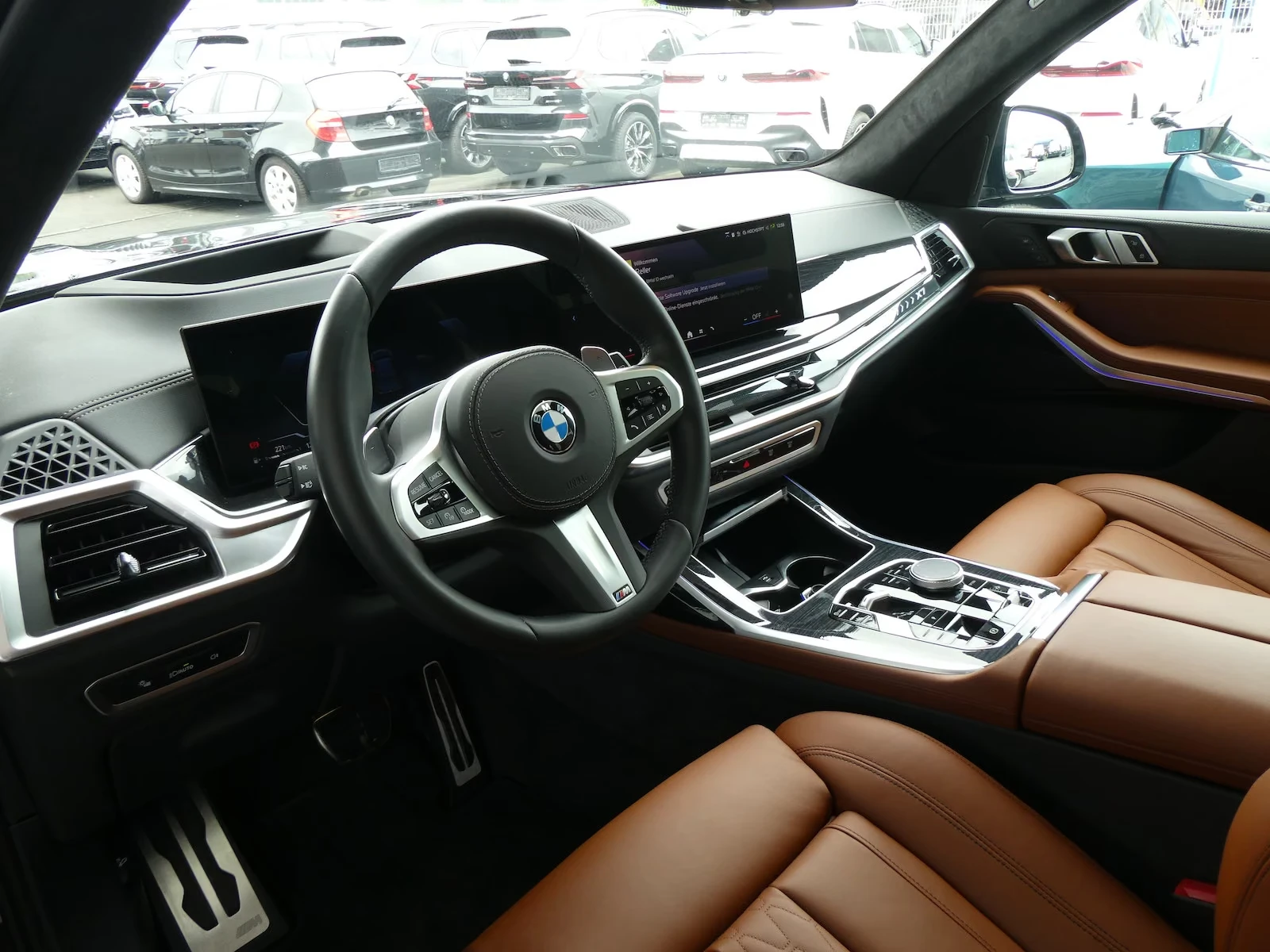 BMW X7 40i/xDrive/M-SPORT PRO/PANO/HUD/7 SEAT/ | Mobile.bg � ����������� 9