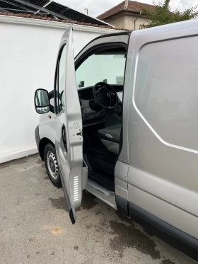 Nissan Primastar 2.5Dci Дълга база , снимка 13