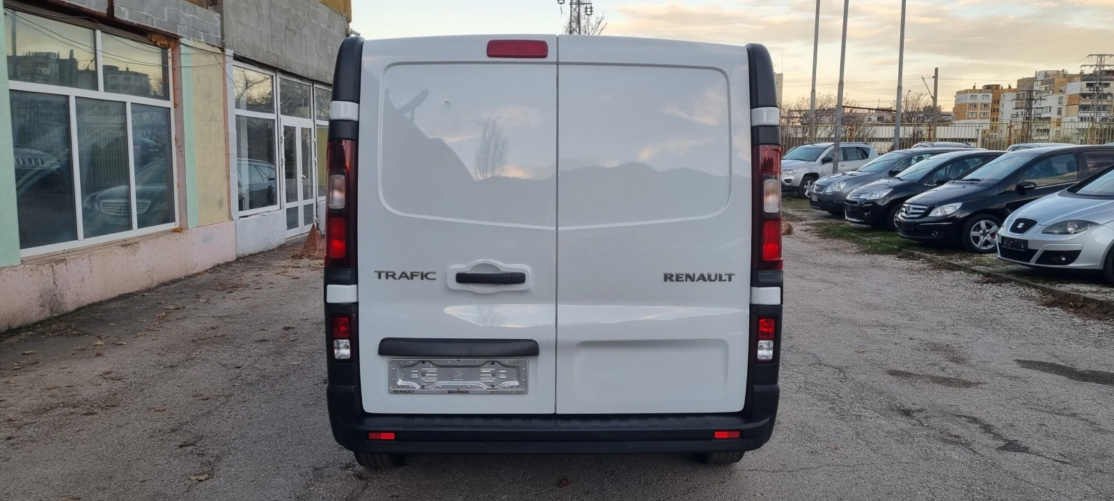 Renault Trafic 1.6 DCI KLIMA ITALY - изображение 6