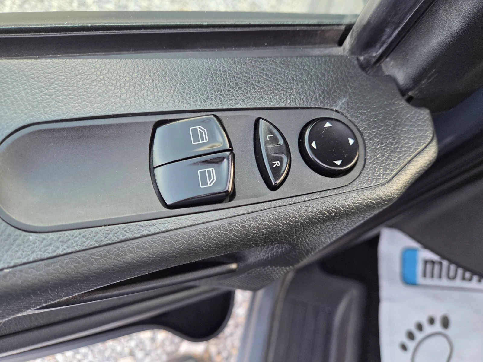 Mercedes-Benz Vito 122 CDI, V6, Макси, Автомат, Климатик, Нави, снимка 12 - Бусове и автобуси - 53710905