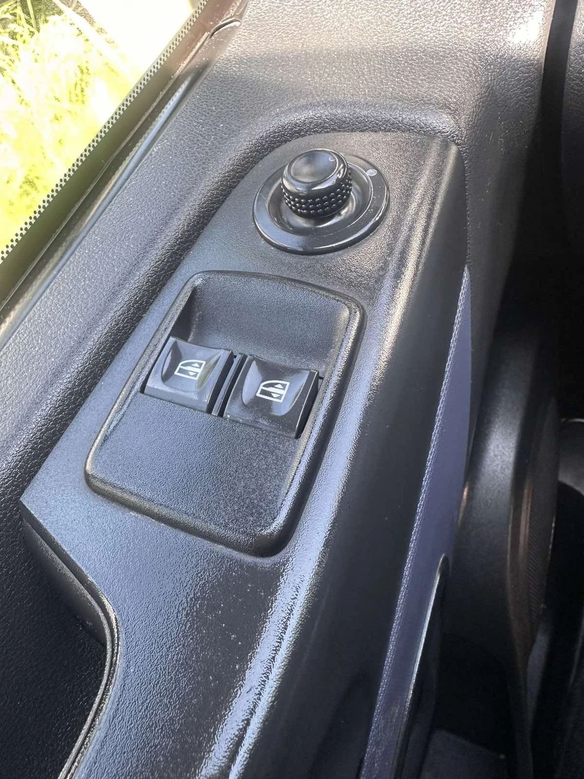 Opel Vivaro  F7 1.6 * LONG* 2016, снимка 11 - Бусове и автобуси - 54613689