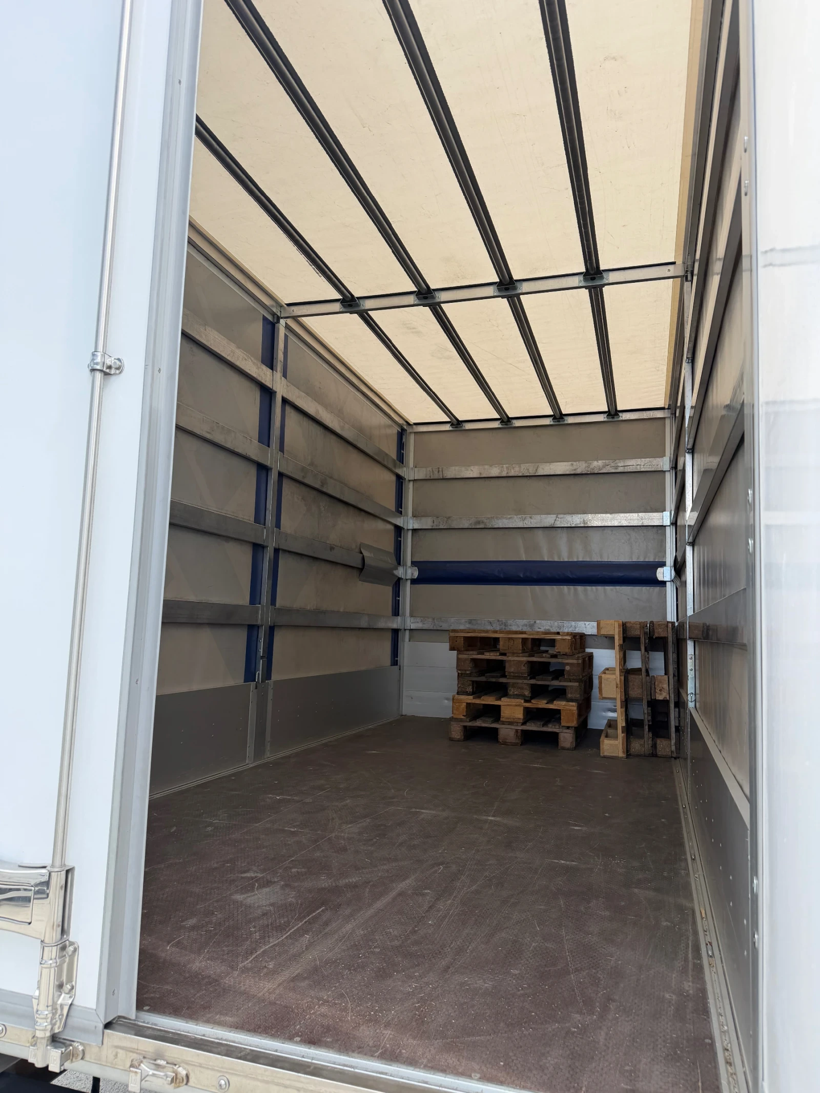 Iveco 35S18, снимка 5 - Бусове и автобуси - 54914934