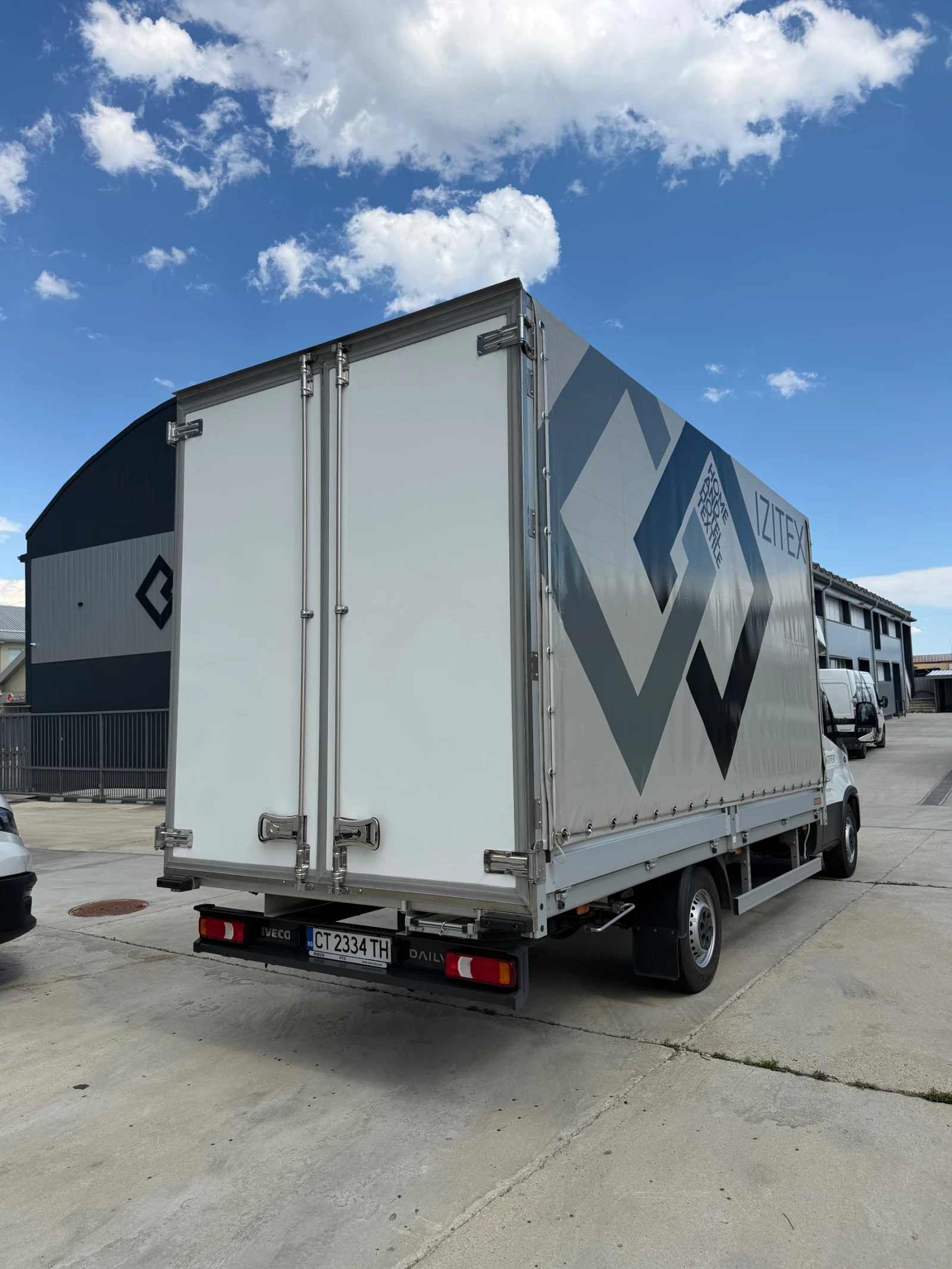 Iveco 35S18, снимка 4 - Бусове и автобуси - 54914934